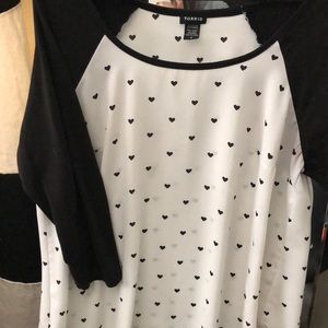 Torrid raglan heart shirt